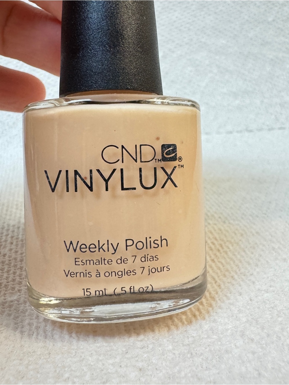 CND vinylux Weekly nail Polish #126 Lavishly Loved New without box